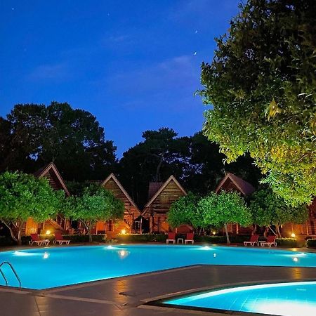 Woodline Hotel Гьойнюк Екстер'єр фото