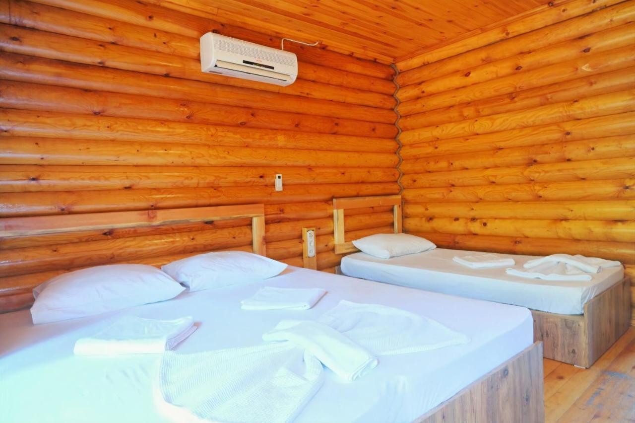 Woodline Hotel Гьойнюк Екстер'єр фото