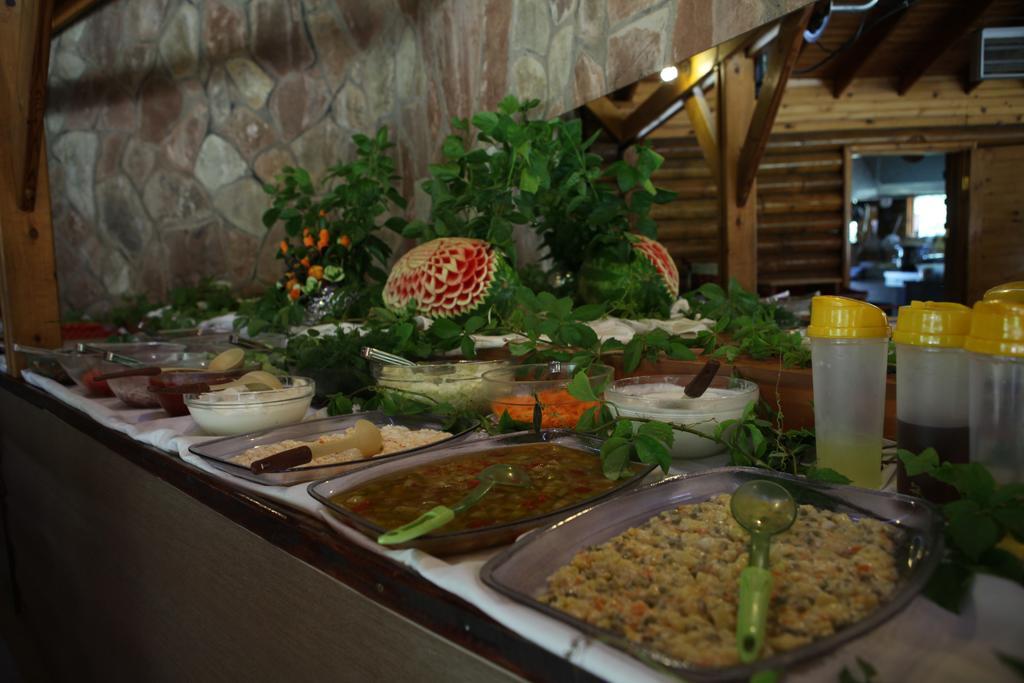 Woodline Hotel Гьойнюк Екстер'єр фото