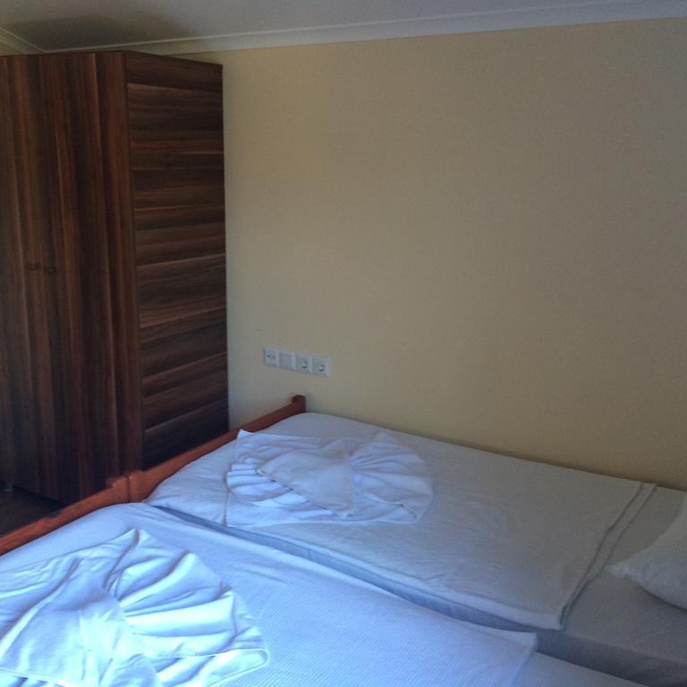 Woodline Hotel Гьойнюк Екстер'єр фото