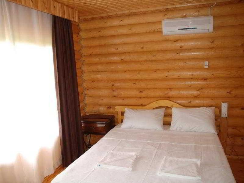 Woodline Hotel Гьойнюк Екстер'єр фото