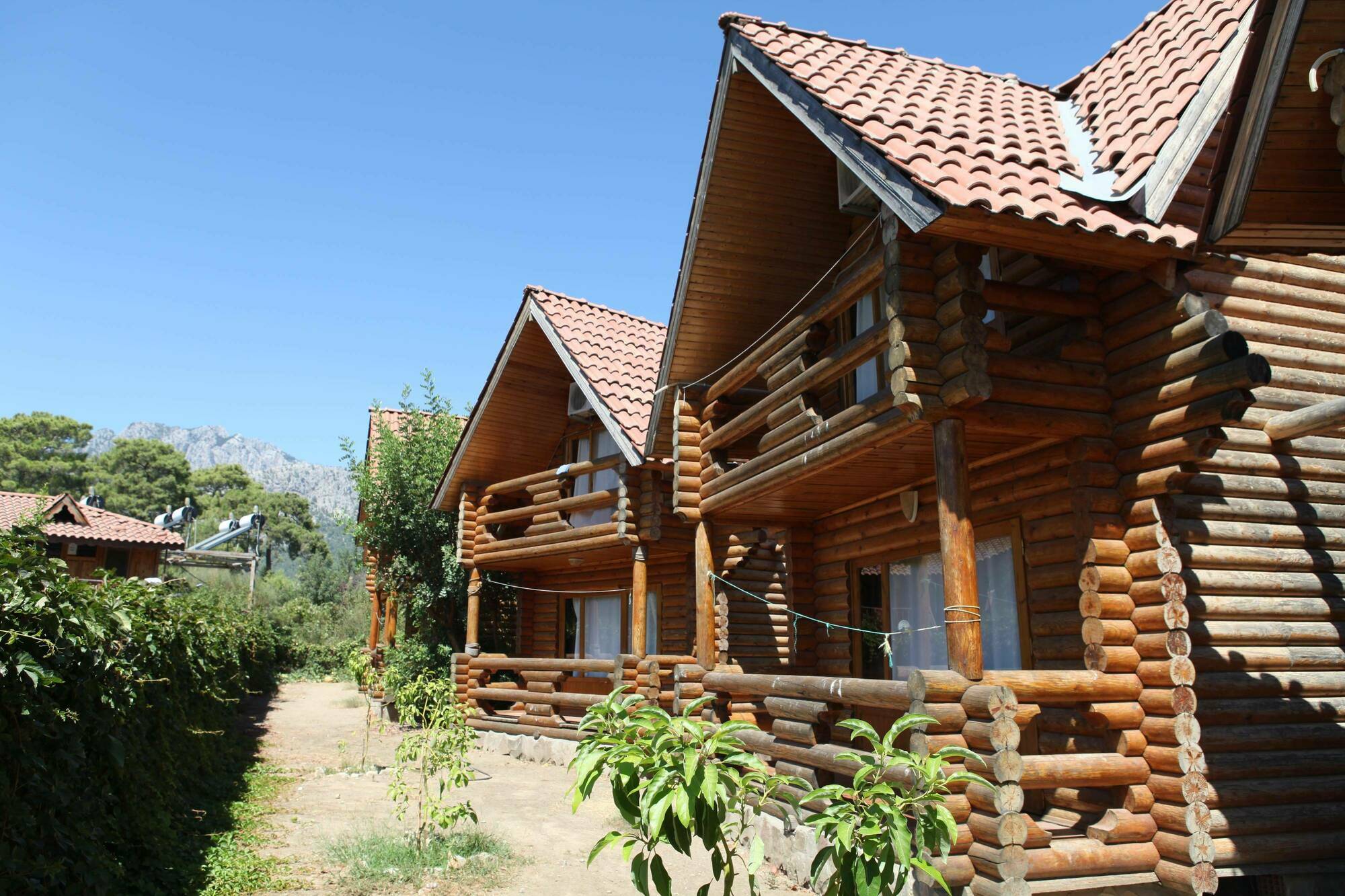 Woodline Hotel Гьойнюк Екстер'єр фото